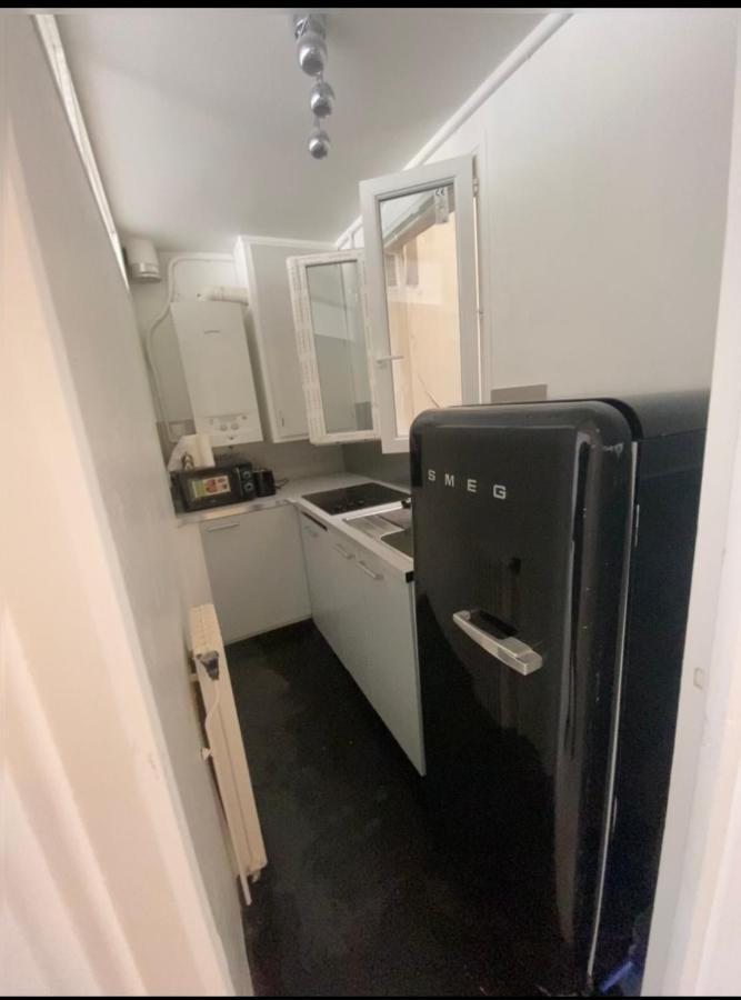 Appartement Situe Dans Le 9Eme Arrondissement, A Deux Pas Du Sacre-Coeur ปารีส ภายนอก รูปภาพ