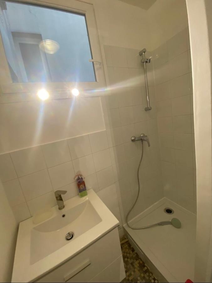 Appartement Situe Dans Le 9Eme Arrondissement, A Deux Pas Du Sacre-Coeur ปารีส ภายนอก รูปภาพ