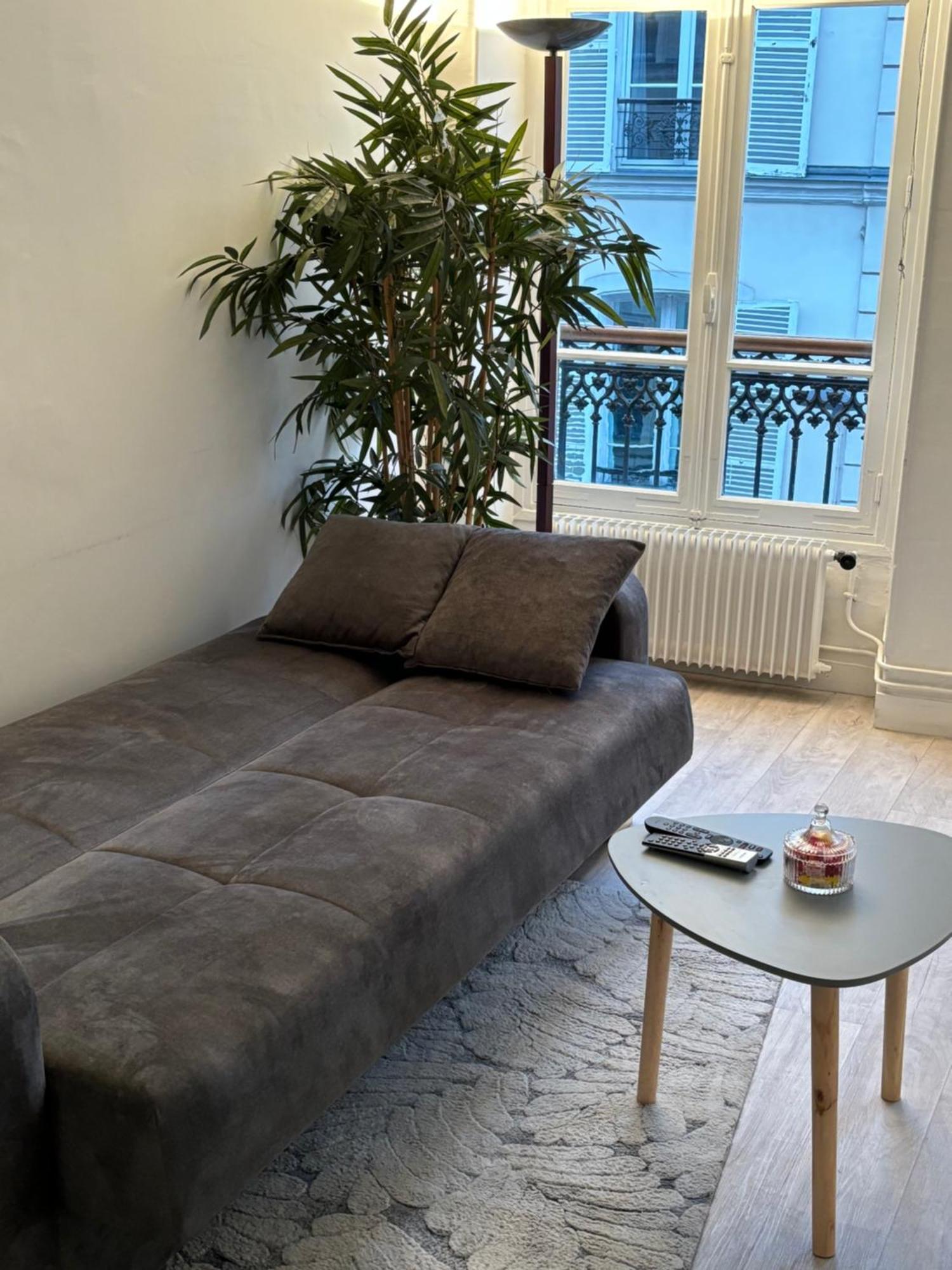 Appartement Situe Dans Le 9Eme Arrondissement, A Deux Pas Du Sacre-Coeur ปารีส ภายนอก รูปภาพ